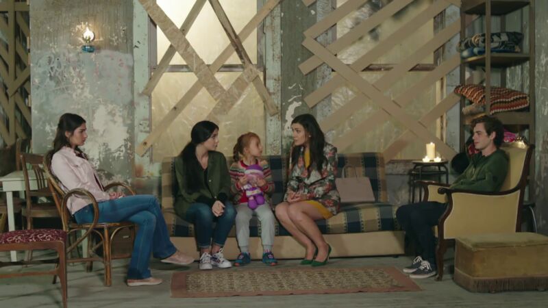 Nefise intenta recuperar la confianza de sus hijos y les pide una última oportunidad