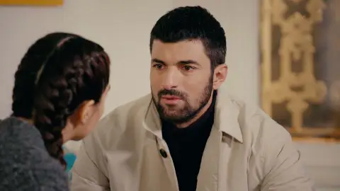 "No pude salvar a mi hija, pero pude salvar a Mele" Mavi le cuenta a Sancar por qué se llevó a Melek "No pude salvar a mi hija, pero pude salvar a Mele" Mavi le cuenta a Sancar por qué se llevó a Melek