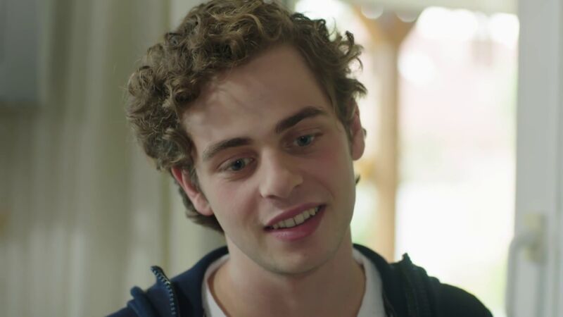 Emre en pie de guerra con Zeynep por su relación con Onur