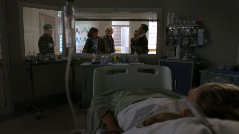 La actriz Enrika Castelani ingresada por sobredosis de drogas