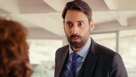 Sedat advierte a Halise: "No voy a dejar que Mavi forme una familia" Sedat advierte a Halise: "No voy a dejar que Mavi forme una familia"