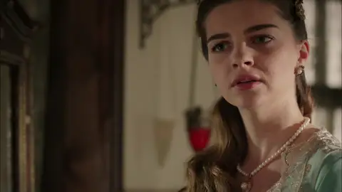 Mihrimah descubre los planes de su tía Sah para apartarla de Bali Bey Mihrimah descubre los planes de su tía Sah para apartarla de Bali Bey