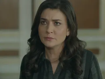 Máxima tensión entre Muzaffer y Cemal tras la invitación de Emre Máxima tensión entre Muzaffer y Cemal tras la invitación de Emre