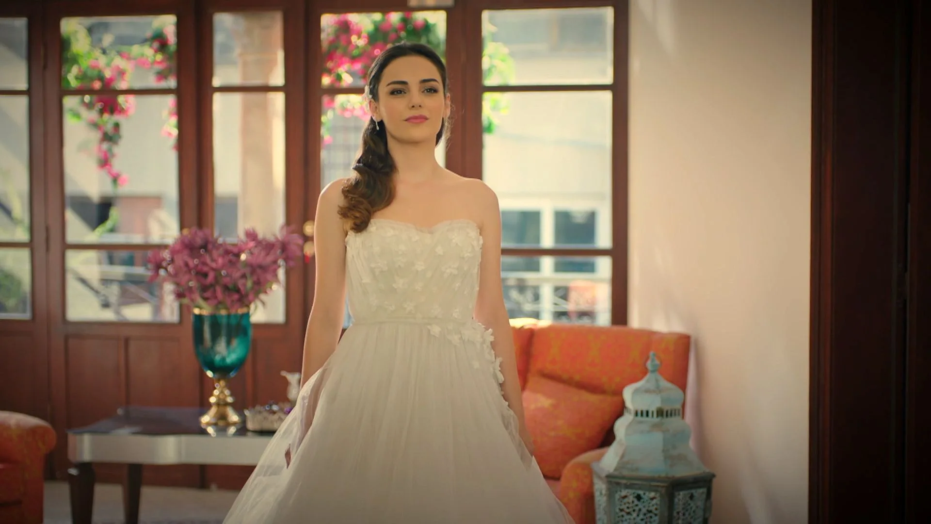 Ayse se viste de novia Corazón herido
