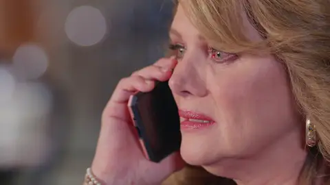 Heriberto se sincera con Carmen sobre la grave situación a la que se enfrentan: "Nos van a embargar" Heriberto se sincera con Carmen sobre la grave situación a la que se enfrentan: "Nos van a embargar"
