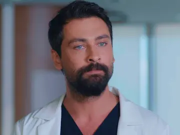 Ferman da la cara delante de todos para evitar que Alí sea expulsado del hospital Ferman da la cara delante de todos para evitar que Alí sea expulsado del hospital