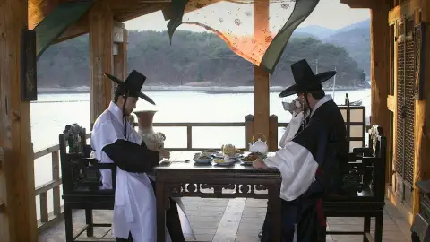 El rey y Lee Gyeom saimdang