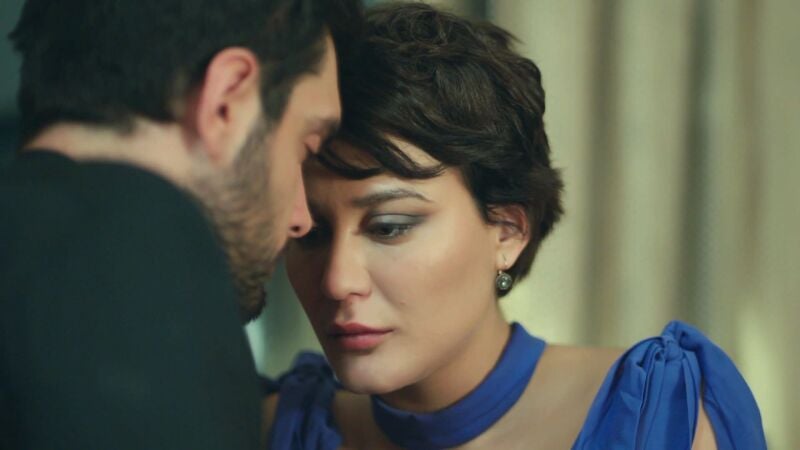 Hande busca recuperar la relación con Yaman, pero él no tiene la misma opinión