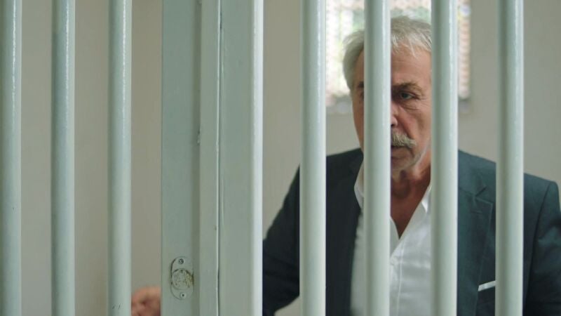 Husein responsabiliza a su mujer de ser la que le ha denunciado y toma medidas contra ella