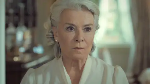 Esma, enfadada La novia de Estambul