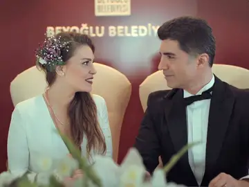 Süreyya y Faruk se casan