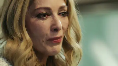La importante confesión que Vuslat hace a un antiguo amor que está a punto de fallecer en el hospital La importante confesión que Vuslat hace a un antiguo amor que está a punto de fallecer en el hospital