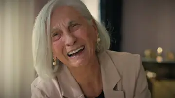 La señora Sevgi descubre el malvado plan que su hijo y su nuera quieren llevar a cabo contra ella: "Tenemos que incapacitarla" La señora Sevgi descubre el malvado plan que su hijo y su nuera quieren llevar a cabo contra ella: "Tenemos que incapacitarla"