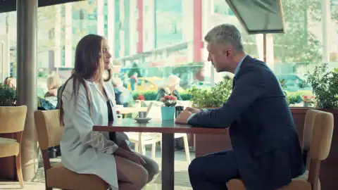 Faruk no da falsas esperanzas a Begüm: "Aunque Süreyya no hubiera vuelto, no estaríamos juntos" Faruk no da falsas esperanzas a Begüm: "Aunque Süreyya no hubiera vuelto, no estaríamos juntos"