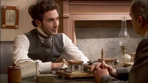 Tristán recibe una noticia devastadora: descubre que Angustias no es la madre de Martín Tristán recibe una noticia devastadora: descubre que Angustias no es la madre de Martín