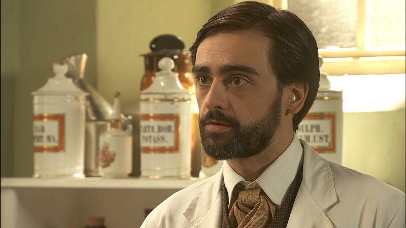 Tristán acude a visitar a Alberto que no recibe de muy buena gana al hijo de Francisca