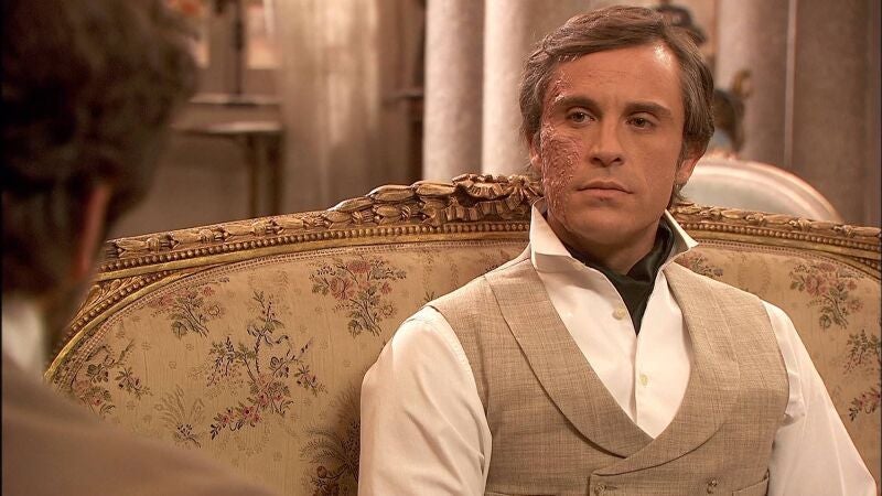 Carlos sospecha que Martín puede ser su hijo y no el de Tristán 