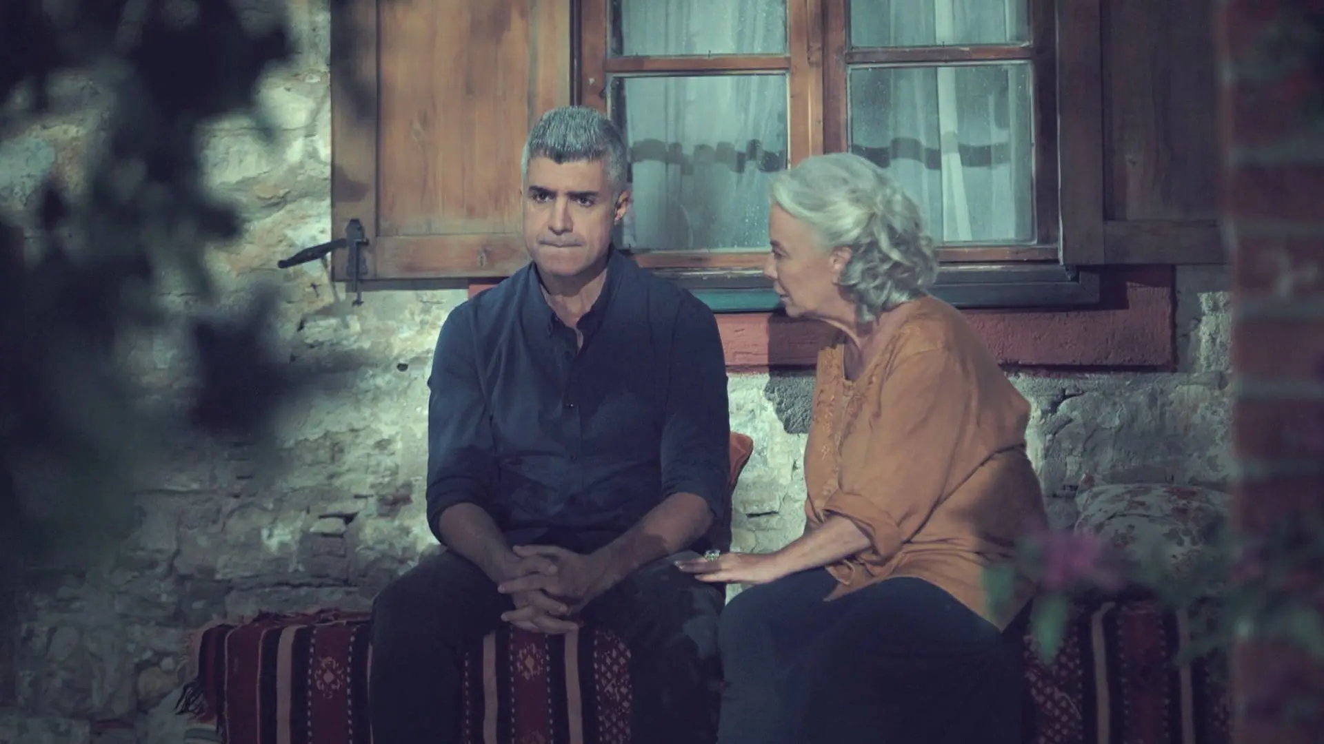 Faruk y Esma La novia de estambul