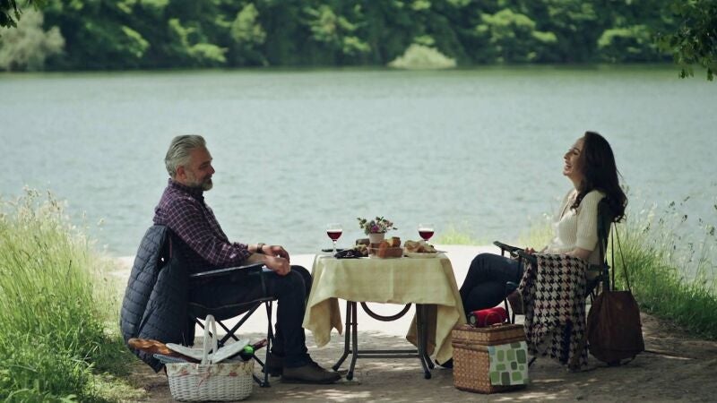 La cita romántica de Mahinur y Cüneyt