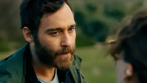 Sinan está enamorado Hermanas