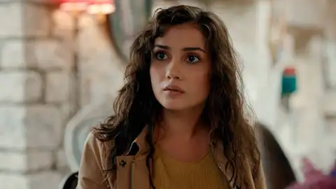 Ipek, sorprendida Hermanas