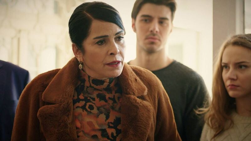 Kevsa tiende una trampa a Bedir para inculparle de la muerte de su marido Ahmet 