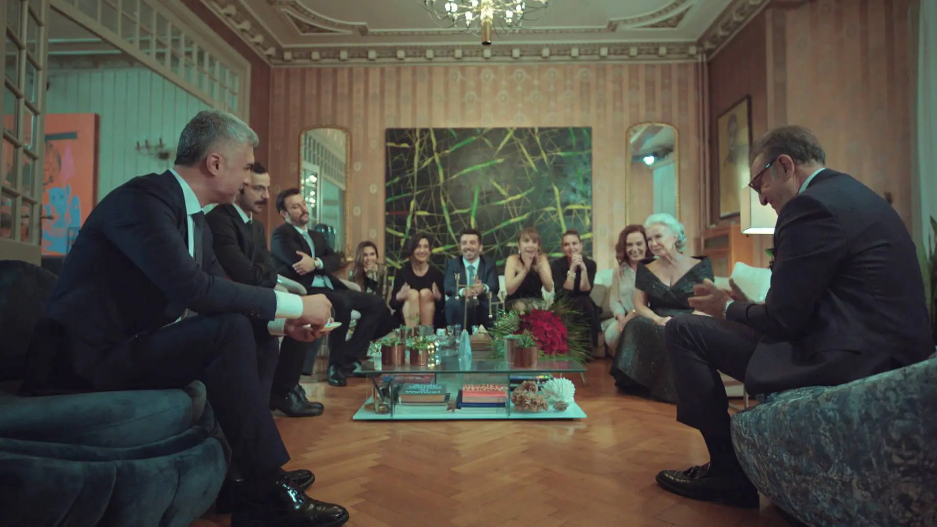 Esma y Garib se van a casar y celebran la pedida de mano 