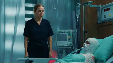 El maquiavélico plan de Tomris para hacer creer que Şimal sigue viva y Çicek muerta El maquiavélico plan de Tomris para hacer creer que Şimal sigue viva y Çicek muerta