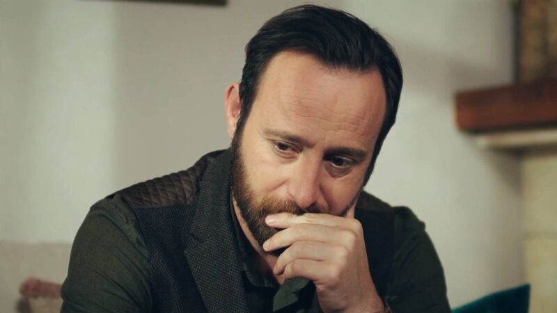 La muerte de Mahinur sume a Metin en una profunda depresión