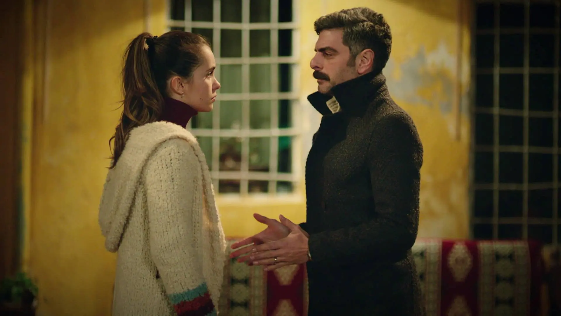 Zülüf ya no oculta su amor por Kenan