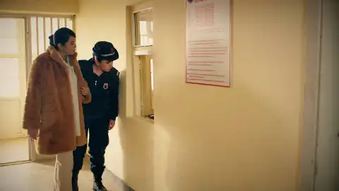 Kevsa ingresa en la cárcel por el daño causado a Zeliha Kevsa ingresa en la cárcel por el daño causado a Zeliha