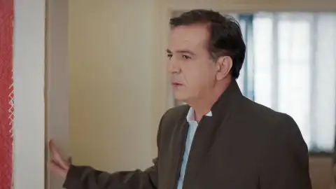 Todas las claves del incendio en la gala benéfica: Kenan es un testigo muy valioso y paga un alto precio por ello Todas las claves del incendio en la gala benéfica: Kenan es un testigo muy valioso y paga un alto precio por ello