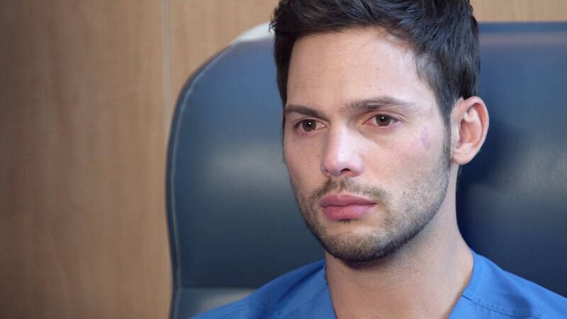 Simón descubre su gran error con Sara, se reconcilia con Paloma y promete cambiar