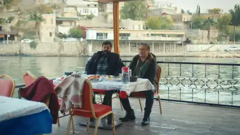 Halil y Mirsha Melek
