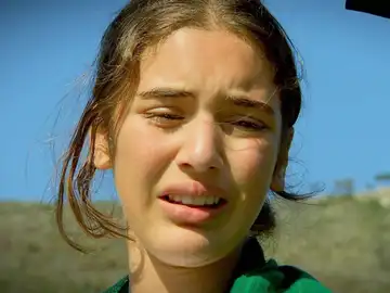 La triste historia de Zehra: la falta de valor de su marido hace que su padre la arroje al río...¿sobrevivirá? 
