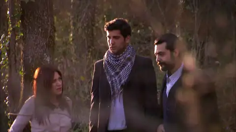 El maquiavélico plan de Devra para que Azad no logre convertirse en el líder de la familia Kirman El maquiavélico plan de Devra para que Azad no logre convertirse en el líder de la familia Kirman