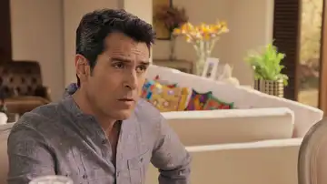 Miguel le reprocha a Alejandro todo el daño causado a Sofía 