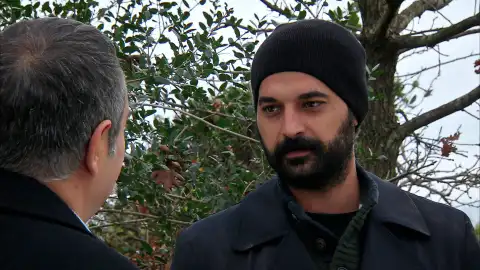 Kadim salva la vida a Azad Kadim salva la vida a Azad
