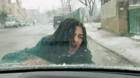 Leyla sufre un terrible accidente Leyla sufre un terrible accidente