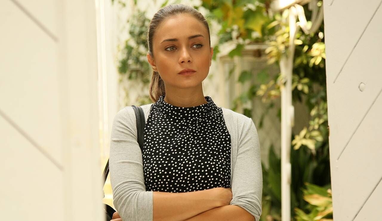 G&uuml;lru &Ccedil;elik es una estudiante de dise&ntilde;o 