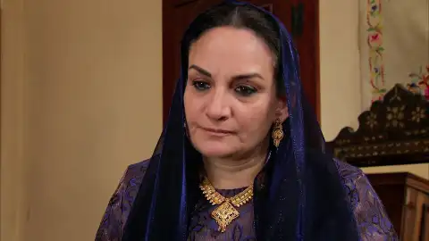 Behiye, a Devra: "Si Zehra decide contar todo lo que sabe, nos podría poner en una posición muy mala" Behiye, a Devra: "Si Zehra decide contar todo lo que sabe, nos podría poner en una posición muy mala"