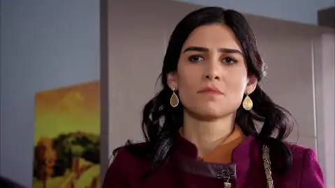 Leyla, a Devra: "Melek no querrá estar contigo ahora que ha perdido a su hija Zehra" Leyla, a Devra: "Melek no querrá estar contigo ahora que ha perdido a su hija Zehra"