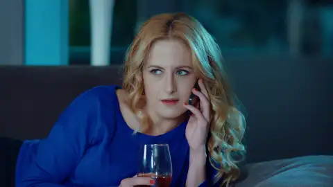 El plan de Gülfem para desacreditar a Gülru ante Ömer El plan de Gülfem para desacreditar a Gülru ante Ömer