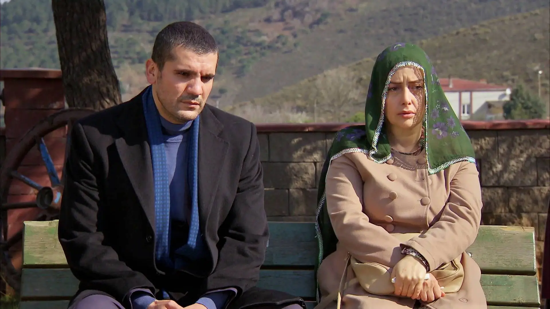 Devra descubre el secreto mejor guardado de Fatma: ¡es hijo de Sehmuz y hermano de Zeynep Devra descubre el secreto mejor guardado de Fatma: ¡es hijo de Sehmuz y hermano de Zeynep