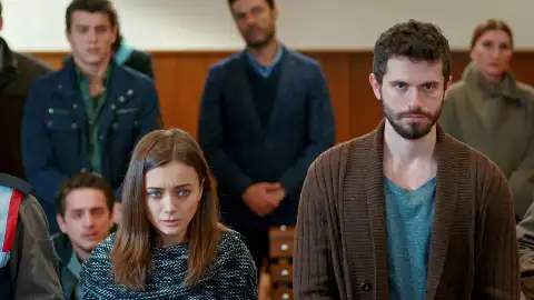 Mert y Gülru Guerra de rosas