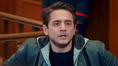 Cihan Guerra de rosas