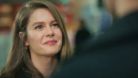 Nalan Tras el cristal