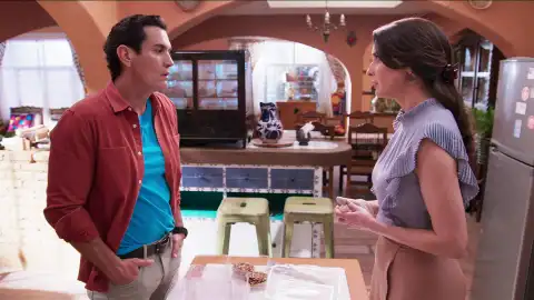 Natalia lucha por estar cerca de su hija Andrea y asegurarle un futuro Natalia lucha por estar cerca de su hija Andrea y asegurarle un futuro