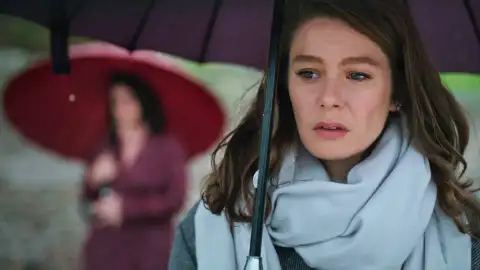 Nalan Tras el cristal