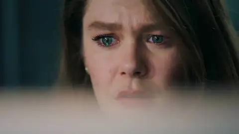 Nalan Tras el cristal